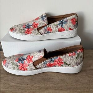 Michael Kors Floral Embroidered Slip-On Sneakers - Coral & Blue